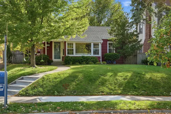 1101 W 53rd Street, Minneapolis, MN 55419