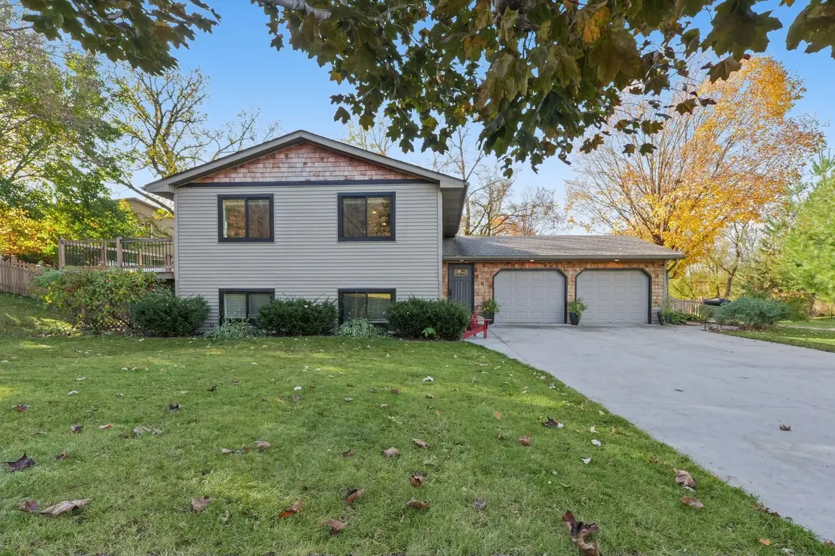 8784 Woodlawn Drive, Rockford, MN 55373 - #1