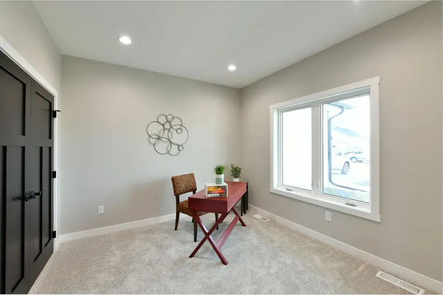 3155 Archer Place S, Fargo, ND 58104 - #3