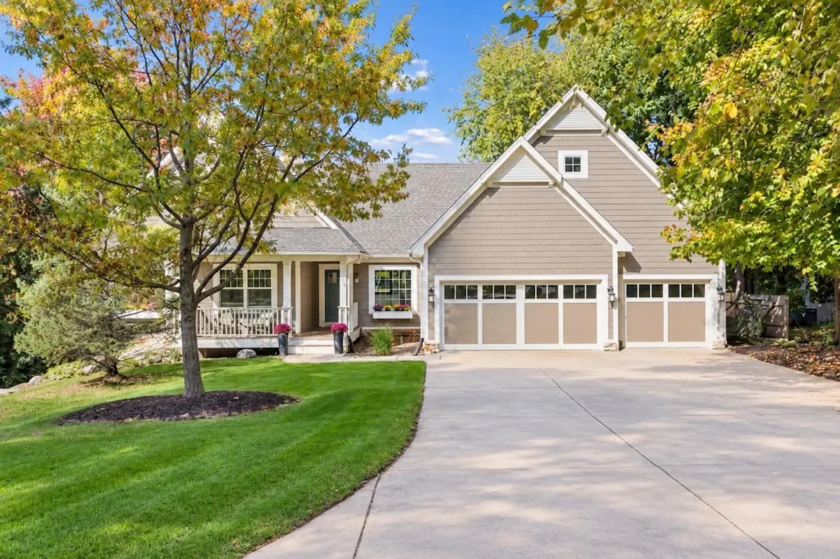 6926 Valley View Road, Edina, MN 55439 - #1