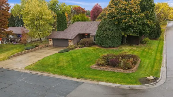 153 102nd Lane Ne, Blaine, MN 55434