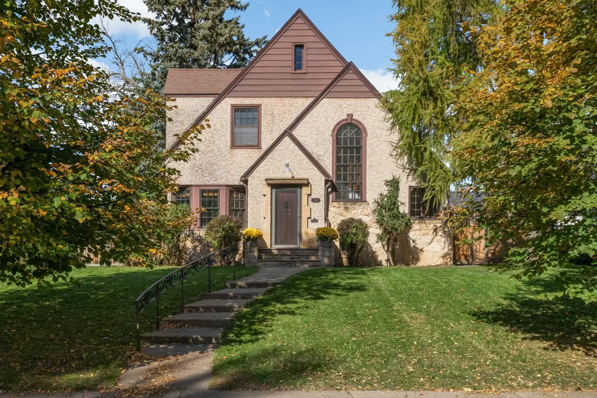 1787 Hillcrest Avenue, Saint Paul, MN 55116 - #1