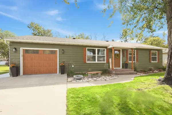 1028 22nd Avenue N, Saint Cloud, MN 56303