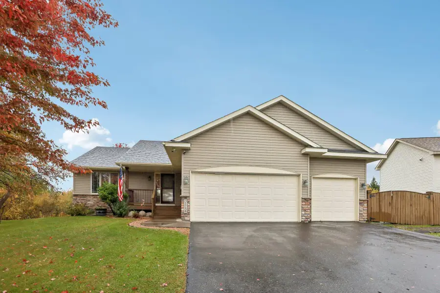 31758 Newport Curve, Lindstrom, MN 55045 - #2