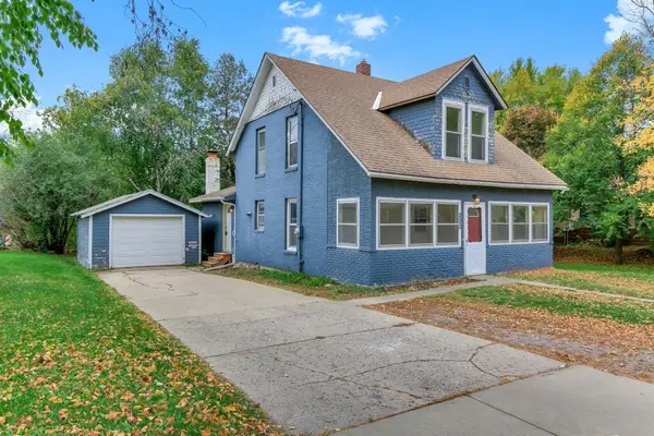 200 Excelsior Avenue N, Annandale, MN 55302