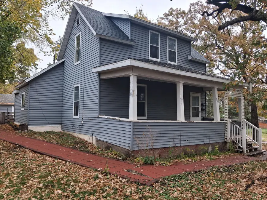 704 W Lincoln Avenue, Fergus Falls, MN 56537 - #2