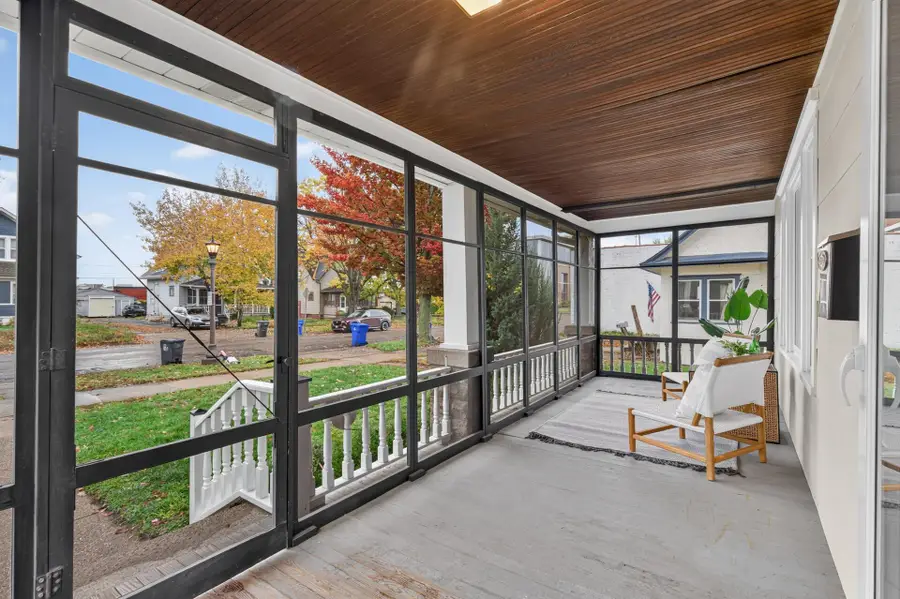 735 Curfew Street, Saint Paul, MN 55114 - #2