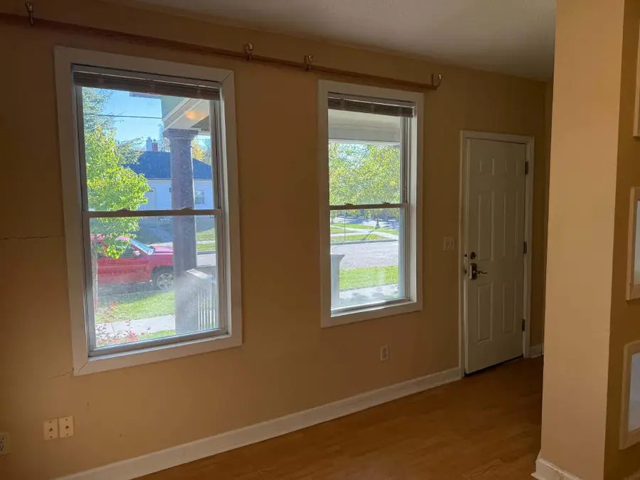 808 8th Street N #4, Fargo, ND 58102 - #3