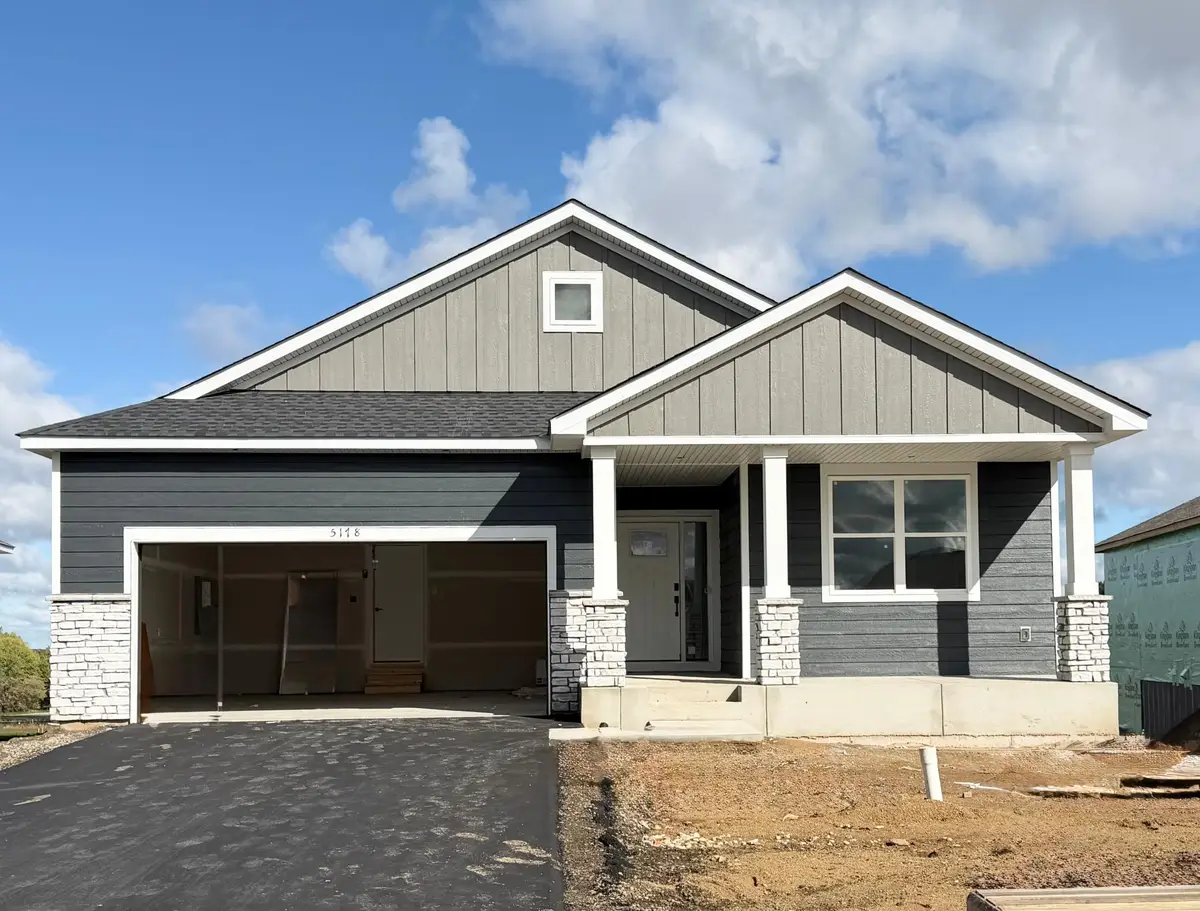 5178 Long Pointe Bay, Woodbury, MN 55129 - #1
