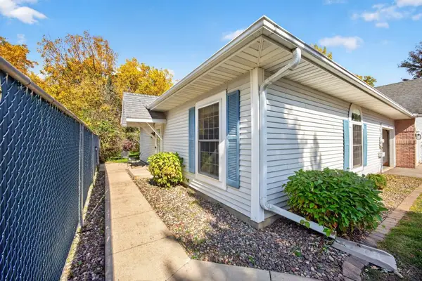 1935 Cabernet Lane Nw, Rochester, MN 55901