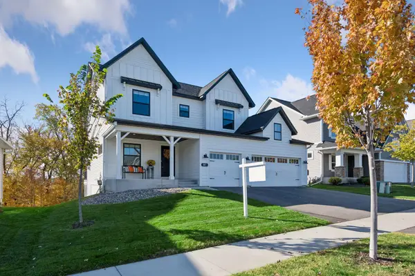 107 Maple Terrace, Waconia, MN 55387