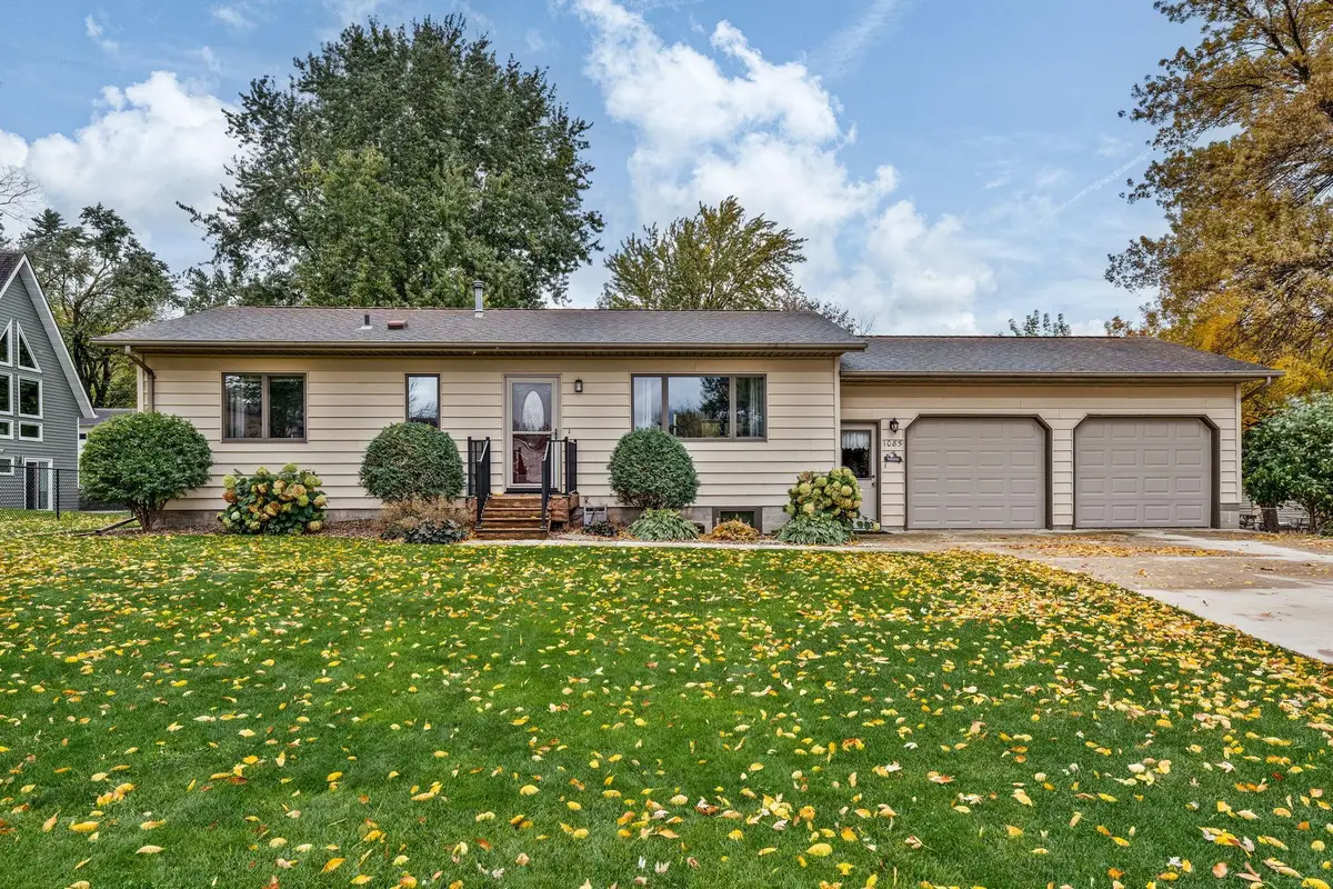 1085 Robert Place Sw, Owatonna, MN 55060 - #1