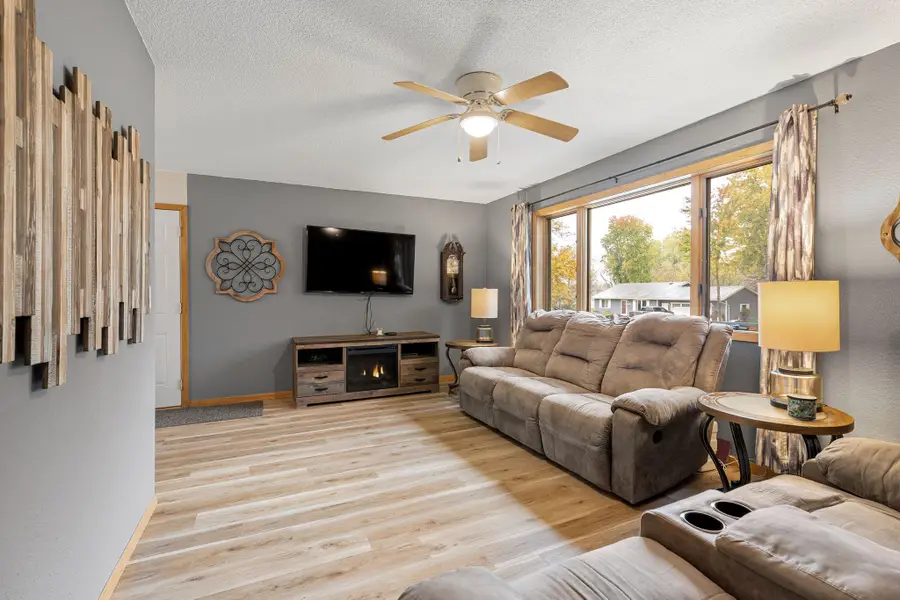 1085 Robert Place Sw, Owatonna, MN 55060 - #2