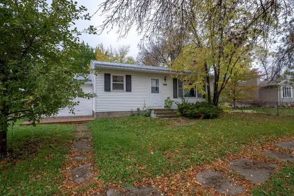 216 1st Avenue E, Halstad, MN 56548