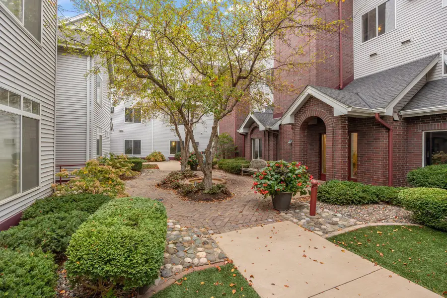 7400 Edinborough Way #5205, Edina, MN 55435 - #3