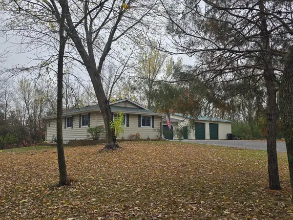 15045 199th Avenue Nw, Elk River, MN 55330