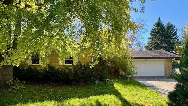 1203 24th Avenue S, Moorhead, MN 56560