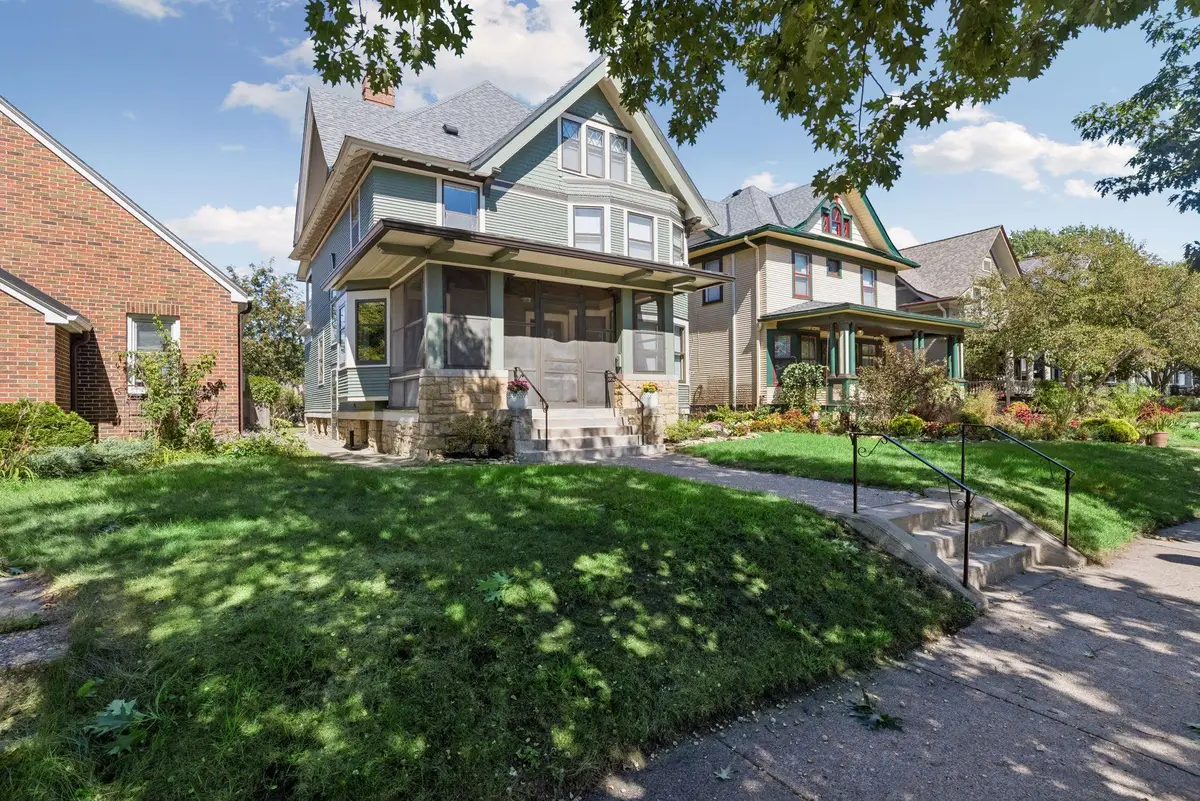 1089 Lincoln Avenue, Saint Paul, MN 55105 - #1