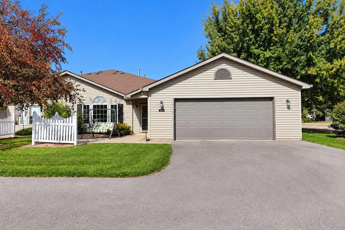 1705 Carriage Homes Drive Sw #D, Austin, MN 55912 - #1
