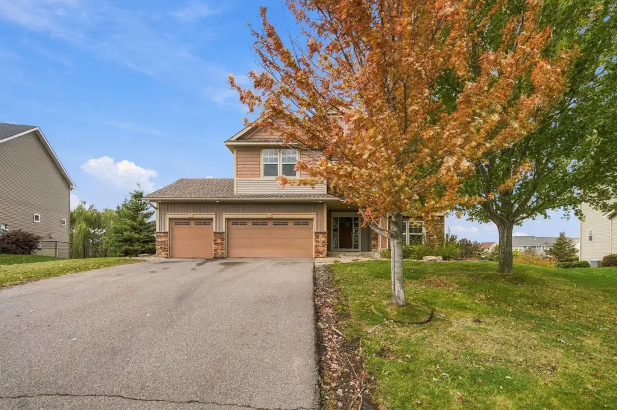 19317 Hilldale Avenue, Lakeville, MN 55044 - #2