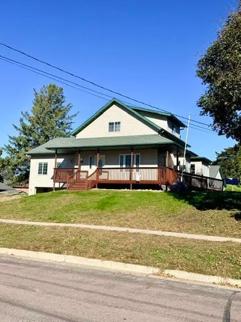 328 Main Street W, Waterville, MN 56096