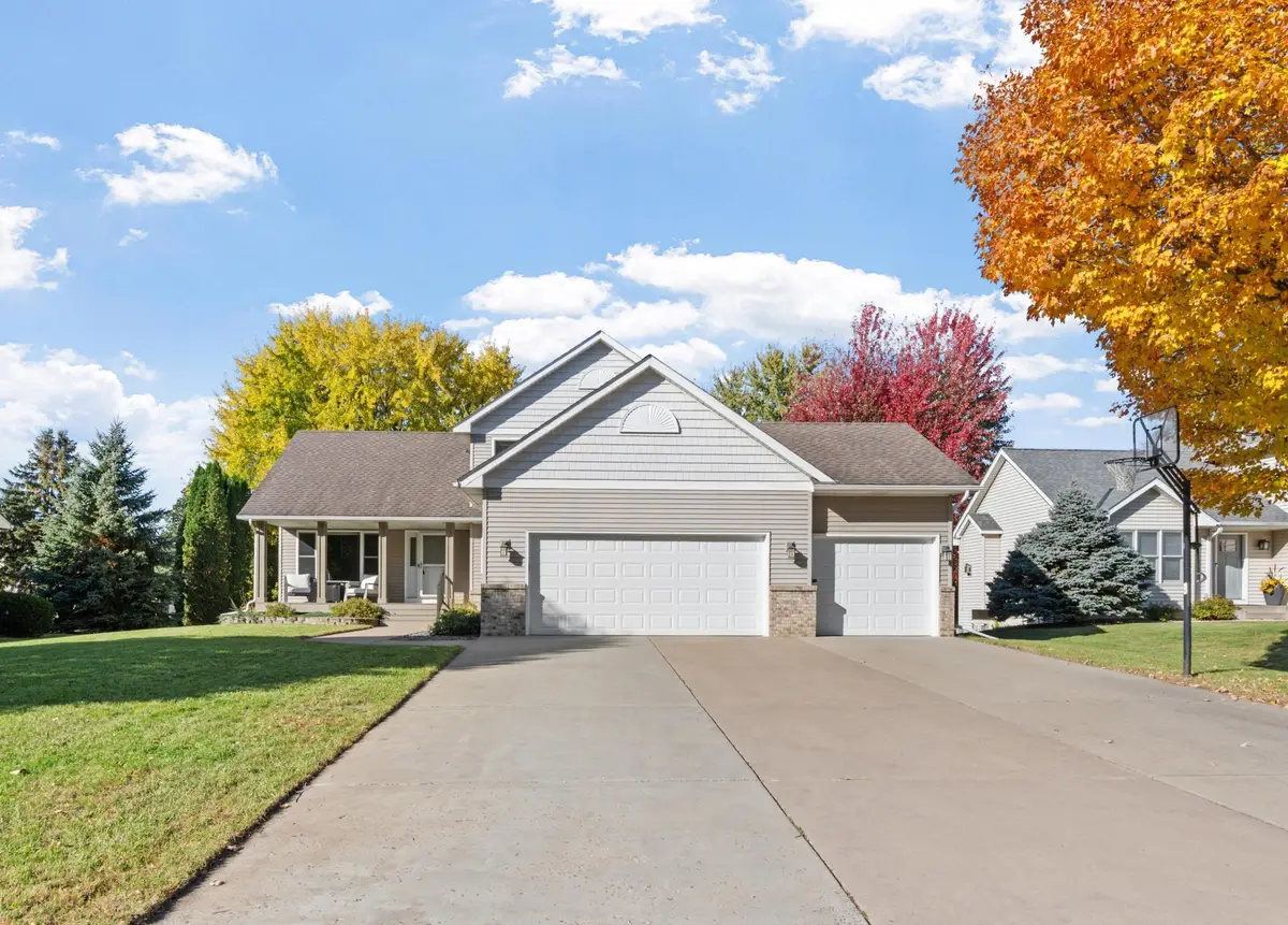 5961 Norway Pine Court, White Bear Lake, MN 55110 - #1
