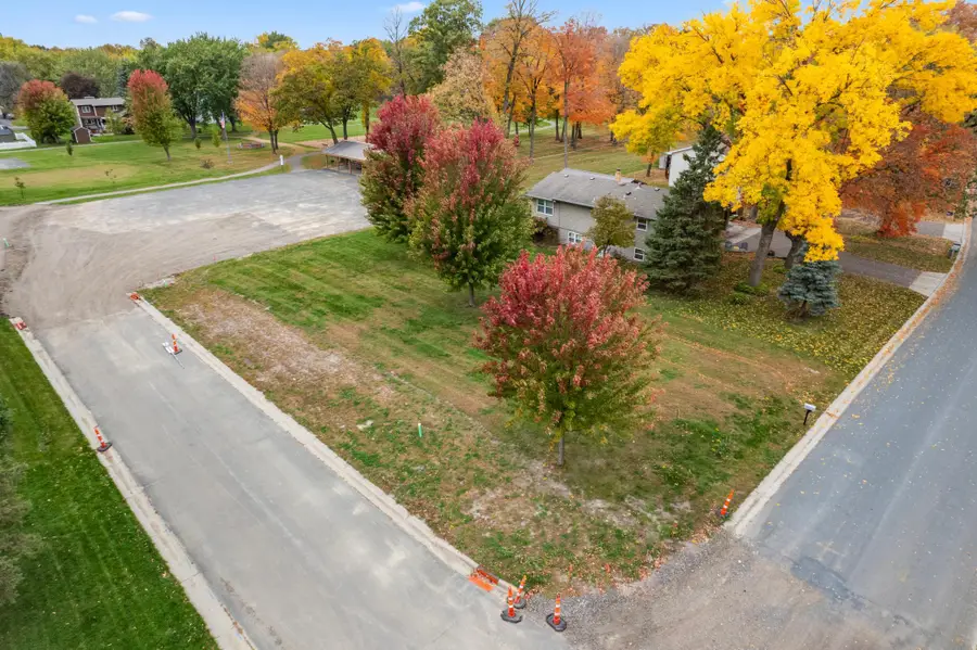 1507 Rainbow Avenue, Maple Plain, MN 55359 - #3