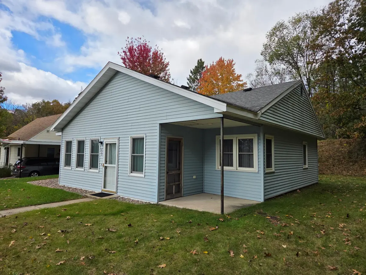 805 E Pine Street, Rushford, MN 55971 - #1