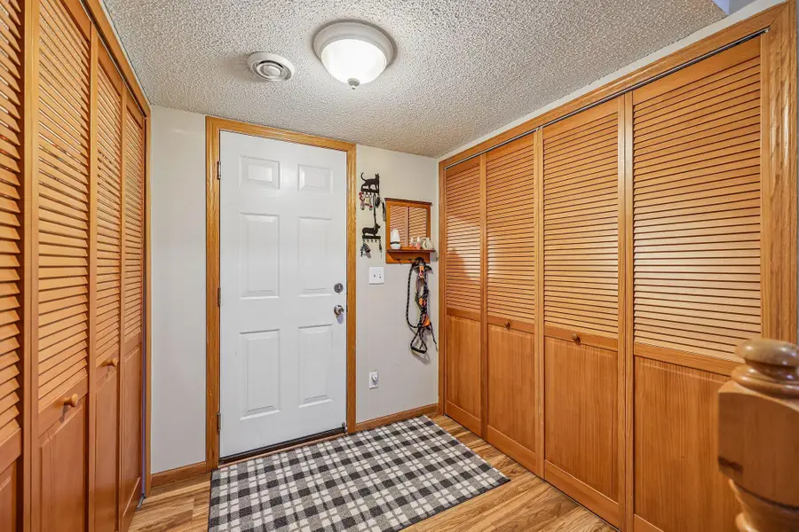 1704 Riverside Drive, Shakopee, MN 55379 - #3