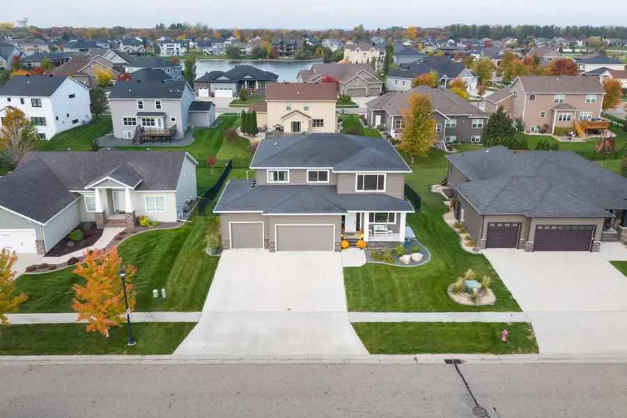 3652 Bell Boulevard E, West Fargo, ND 58078 - #3