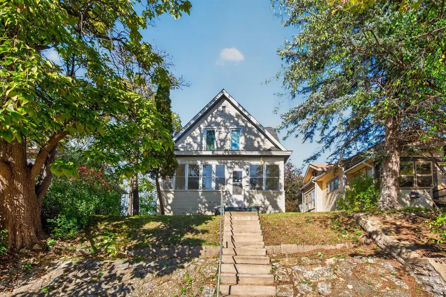 1571 7th Street E, Saint Paul, MN 55106 - #2