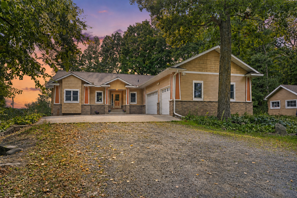 9840 Pine Shores Drive, Pine City, MN 55063