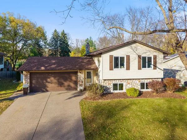8308 W 104th Street, Bloomington, MN 55438