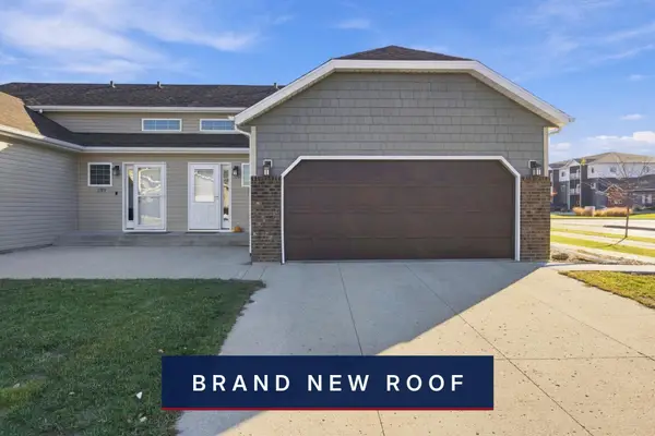 3372 27th Street S, Moorhead, MN 56560