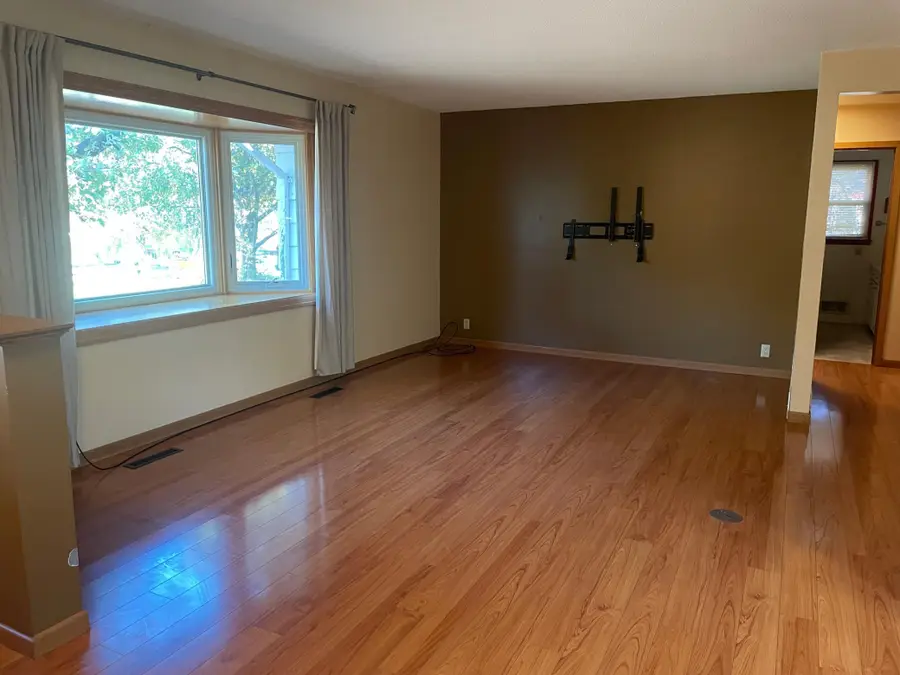 1207 Birch Hill Drive, Albert Lea, MN 56007 - #2