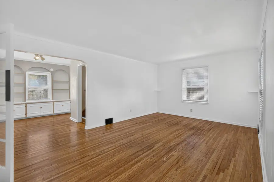 1701 4th Street E, Saint Paul, MN 55106 - #2