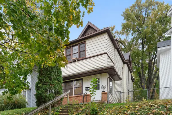 822 Edmund Avenue, Saint Paul, MN 55104
