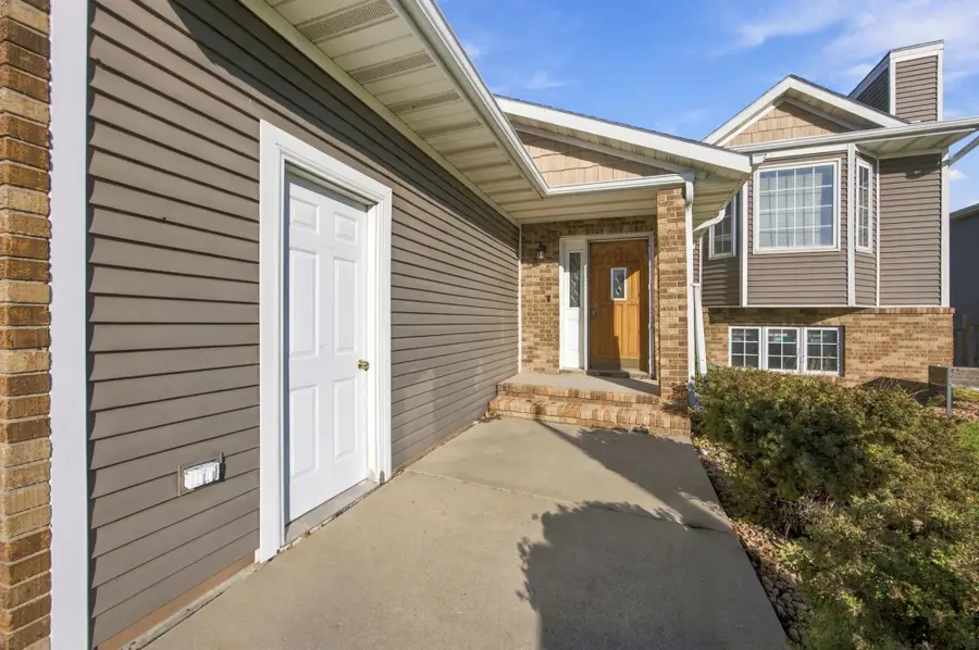 816 9th Avenue Ne, Dilworth, MN 56529 - #3