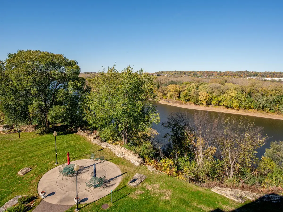 1021 Sibley Memorial Highway #204, Mendota Heights, MN 55118 - #1
