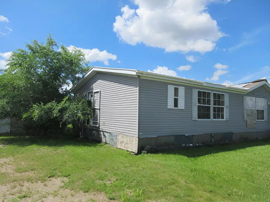 106 Brisbane Lane, Emerado, ND 58228 - #2