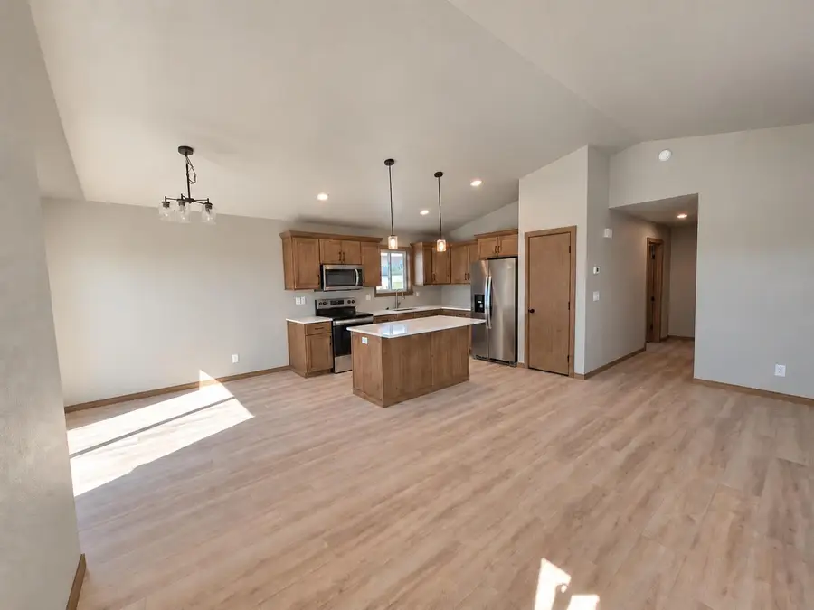 1148 Meadowlark Lane S, Casselton, ND 58012 - #2