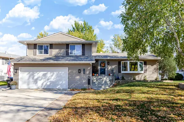 1744 23rd Street S, Fargo, ND 58103