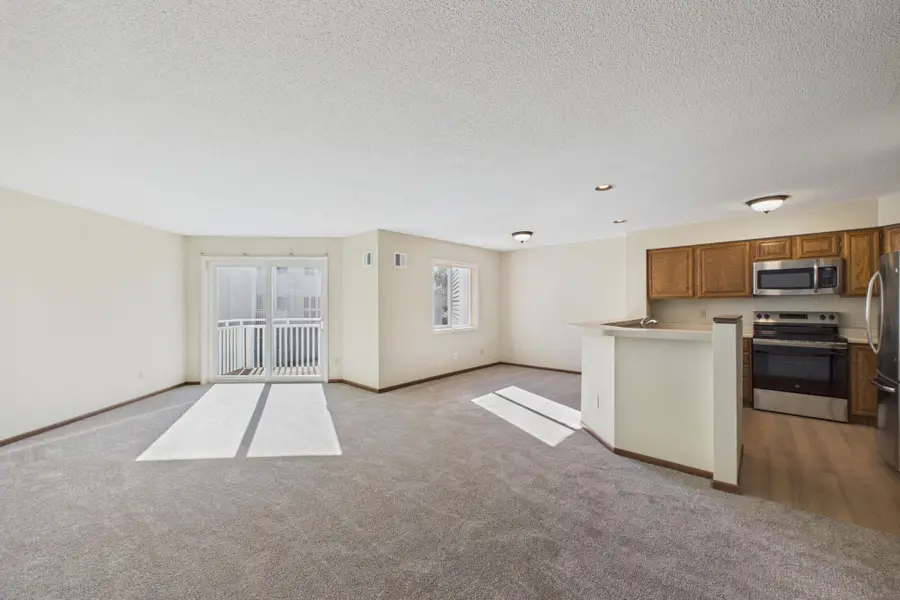 1392 Carling Drive #208, Saint Paul, MN 55108 - #3