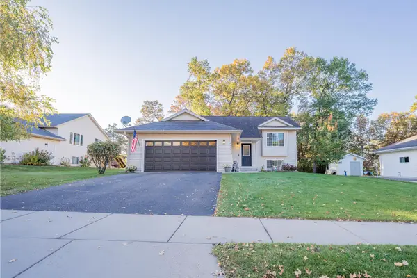 2411 Kenora Parkway, Eau Claire, WI 54703