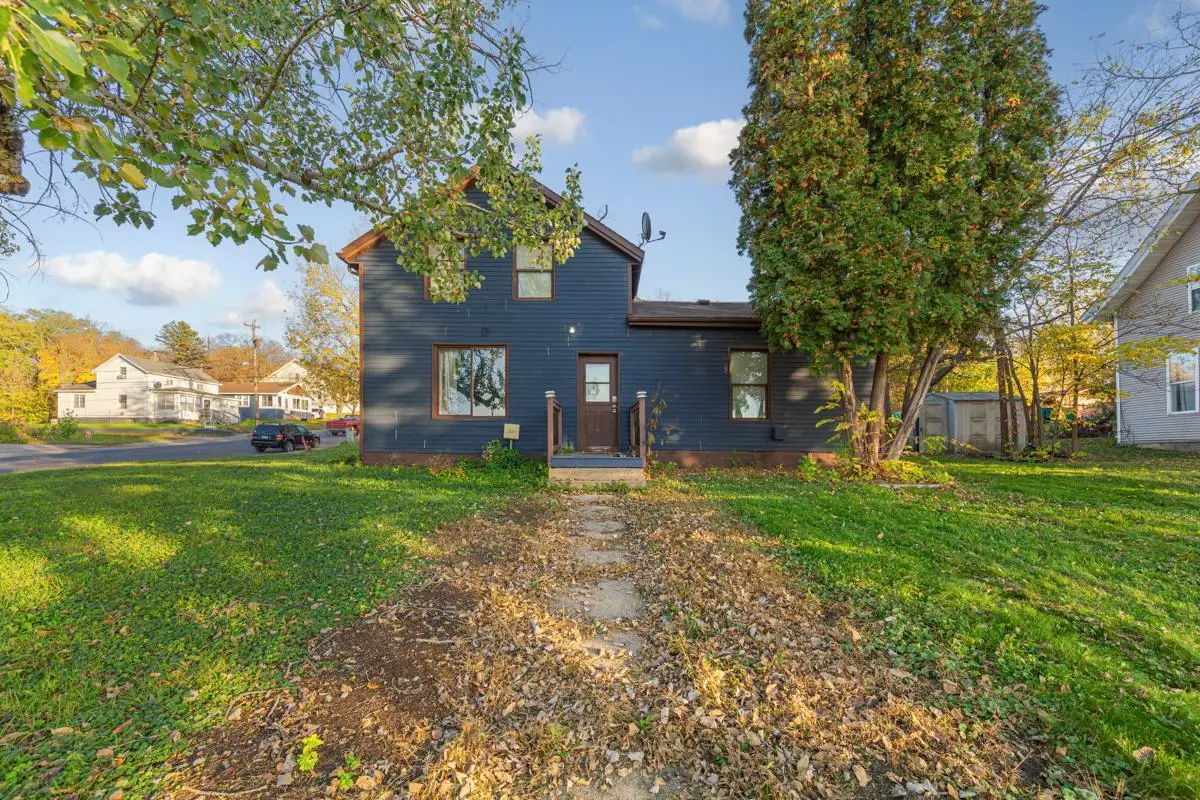 127 N 2nd Street, Le Sueur, MN 56058 - #1