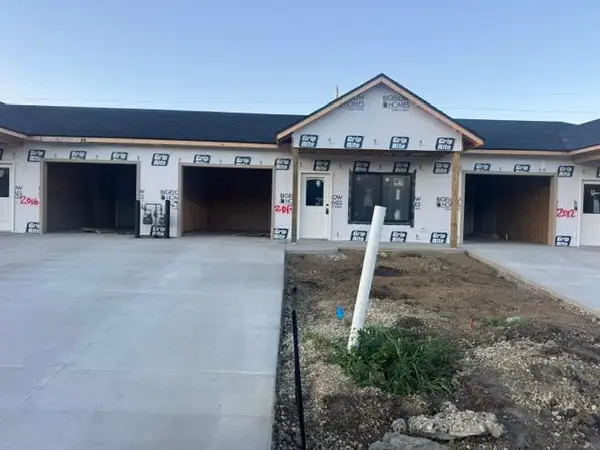 2014 E 20th Street, Zumbrota, MN 55992