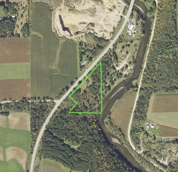 61684 Highway 63, Zumbro Falls, MN 55991