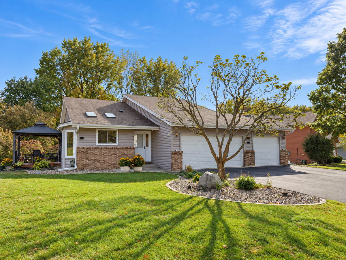 1814 Walnut Lane, Eagan, MN 55122 - #1