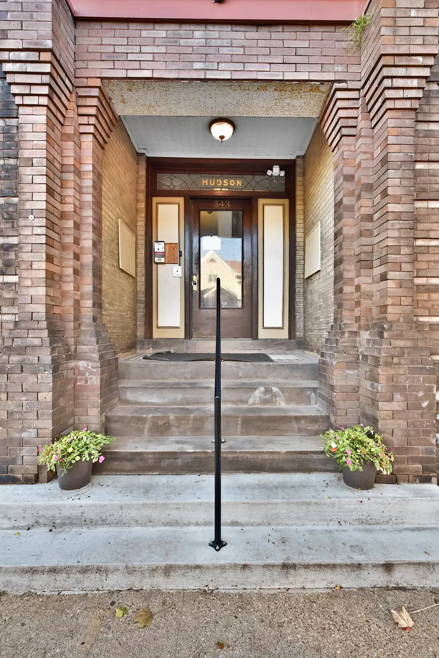 343 E 19th Street #6B, Minneapolis, MN 55404 - #3