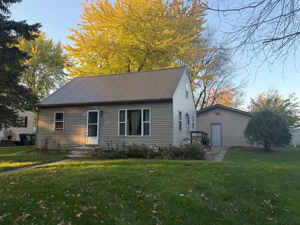 1923 Cedar Avenue, Worthington, MN 56187
